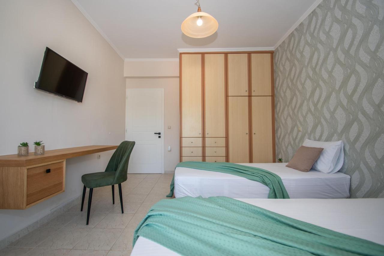 Kozanos Hotel & Suites Alykanas  Eksteriør billede