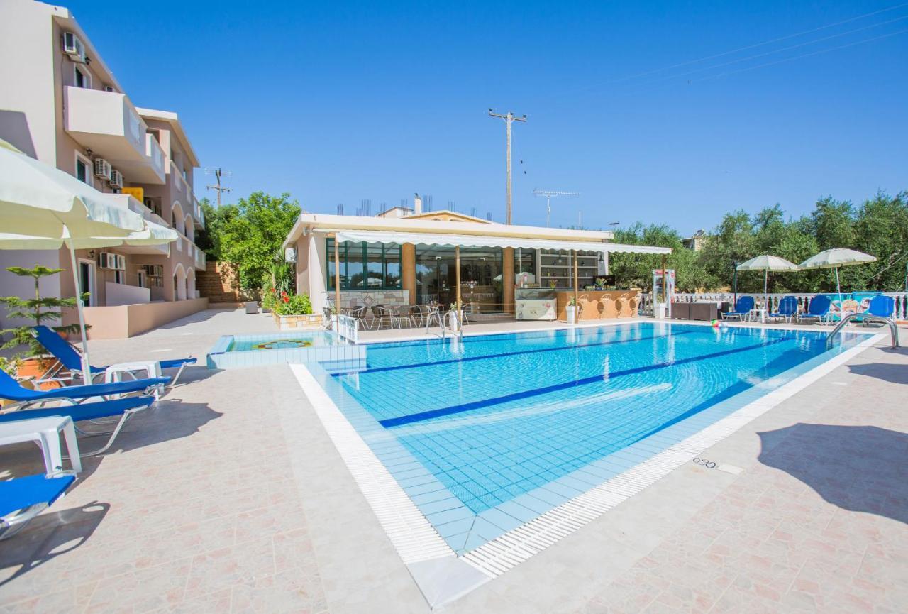 Kozanos Hotel & Suites Alykanas  Eksteriør billede